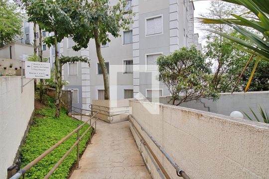 Área comum de apartamento para alugar com 2 quartos, 47m² em Parque Munhoz, São Paulo