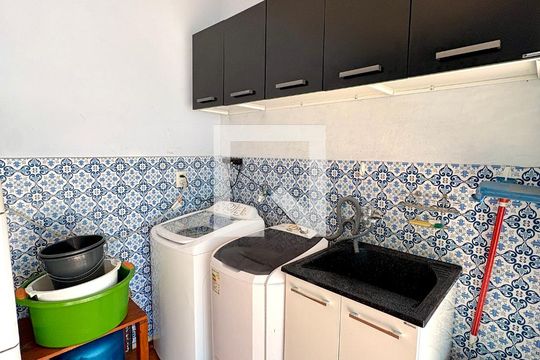 Área de Serviço de casa à venda com 3 quartos, 3000m² em Caxambu, Jundiaí
