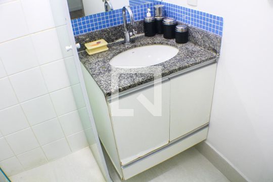 Banheiro Suíte de apartamento para alugar com 2 quartos, 65m² em Brás, São Paulo
