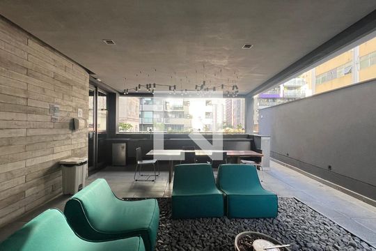 Área comum de kitnet/studio à venda com 1 quarto, 19m² em Pinheiros, São Paulo