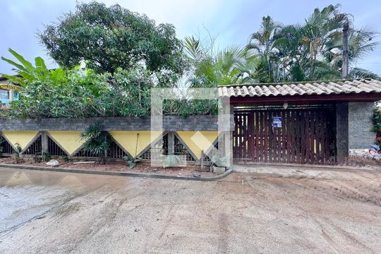 Fachada de casa de condomínio à venda com 2 quartos, 90m² em Vargem Grande, Rio de Janeiro