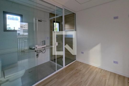 Suíte 1  de casa para alugar com 4 quartos, 240m² em Campo Grande, Santos