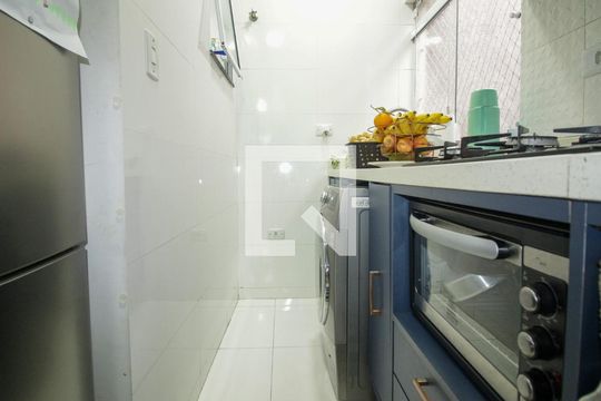 Cozinha  de apartamento à venda com 2 quartos, 38m² em Vila Celeste, São Paulo
