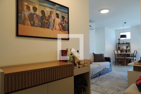 Sala de apartamento à venda com 2 quartos, 80m² em Camorim, Rio de Janeiro