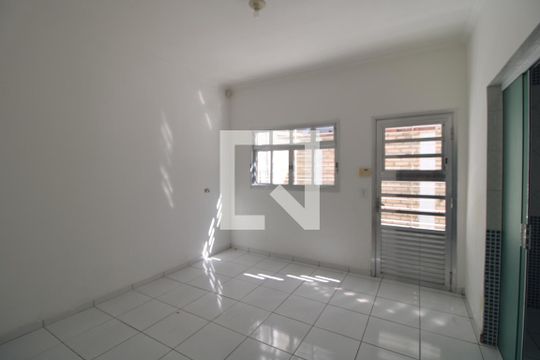 Copa de casa para alugar com 4 quartos, 176m² em Cidade Dutra, São Paulo