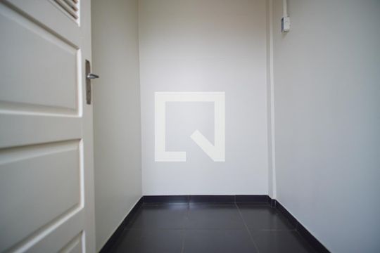 Quarto de Serviço de apartamento para alugar com 2 quartos, 132m² em São Geraldo, Porto Alegre
