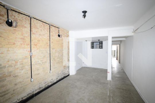 Sala de casa à venda com 3 quartos, 150m² em Ipiranga, São Paulo