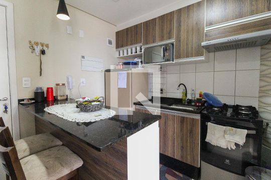 Cozinha de apartamento à venda com 1 quarto, 25m² em Vila Campanela, São Paulo
