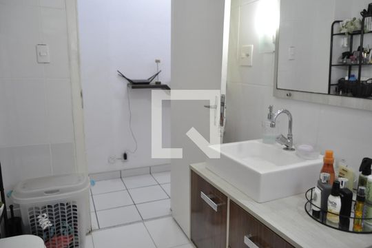 Banheiro 2 de apartamento à venda com 2 quartos, 75m² em Lins de Vasconcelos, Rio de Janeiro
