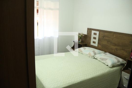 Quarto 1 de casa à venda com 3 quartos, 130m² em Conjunto Agua Branca, Contagem