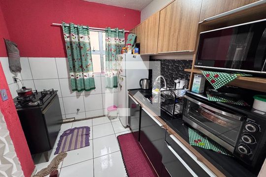 Cozinha de apartamento à venda com 2 quartos, 48m² em Campina, São Leopoldo