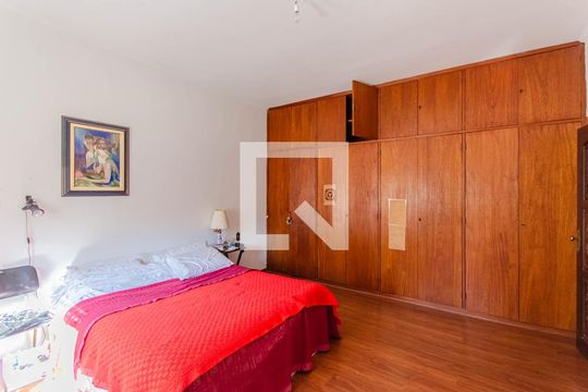 Suíte 1 de casa para alugar com 5 quartos, 452m² em Vila Mariana, São Paulo