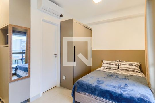 Kitnet/Studio à venda com 1 quarto, 26m² em Jardim das Acacias, São Paulo