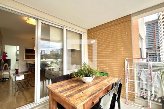 Varanda de apartamento para alugar com 2 quartos, 72m² em Vila Clementino, São Paulo