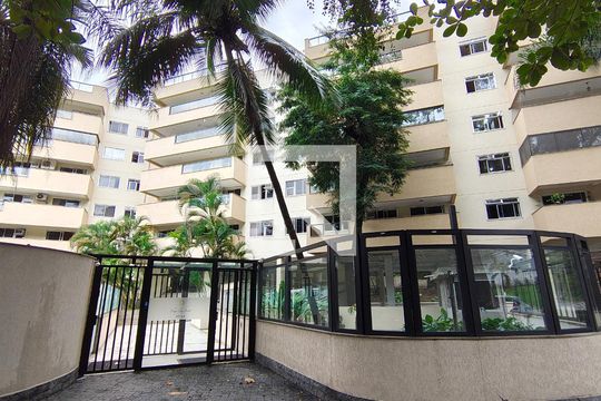 Fachada de apartamento à venda com 3 quartos, 108m² em Freguesia (jacarepaguá), Rio de Janeiro
