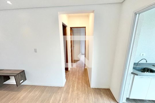 Corredor de apartamento para alugar com 2 quartos, 74m² em Lauzane Paulista, São Paulo