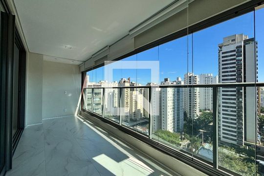 Varanda de apartamento para alugar com 2 quartos, 74m² em Indianópolis, São Paulo