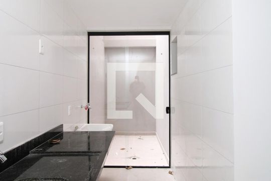 Cozinha de apartamento à venda com 2 quartos, 42m² em Vila Medeiros, São Paulo