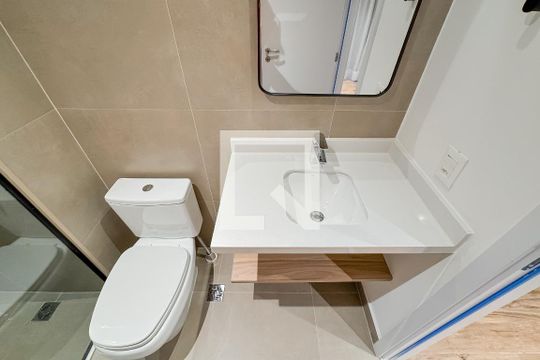 Banheiro de kitnet/studio à venda com 1 quarto, 25m² em Vila Mariana, São Paulo