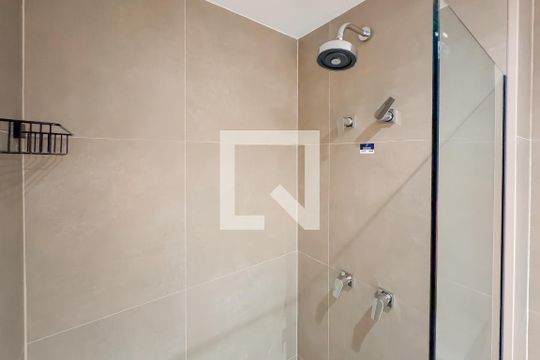 Banheiro de kitnet/studio à venda com 1 quarto, 25m² em Vila Mariana, São Paulo