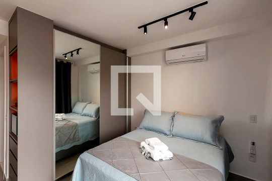 Studio de kitnet/studio para alugar com 1 quarto, 28m² em República, São Paulo