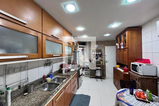 Cozinha de apartamento à venda com 5 quartos, 400m² em Recreio dos Bandeirantes, Rio de Janeiro