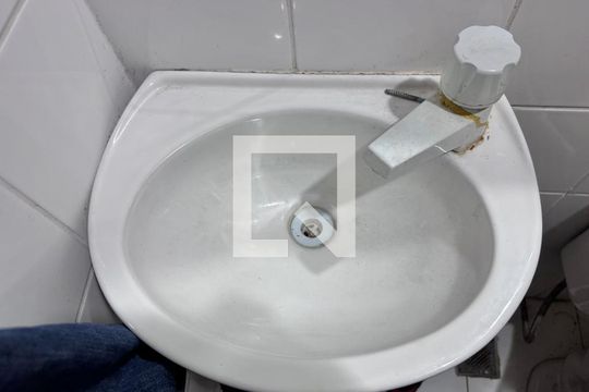 Banheiro de Serviço de apartamento à venda com 5 quartos, 400m² em Recreio dos Bandeirantes, Rio de Janeiro