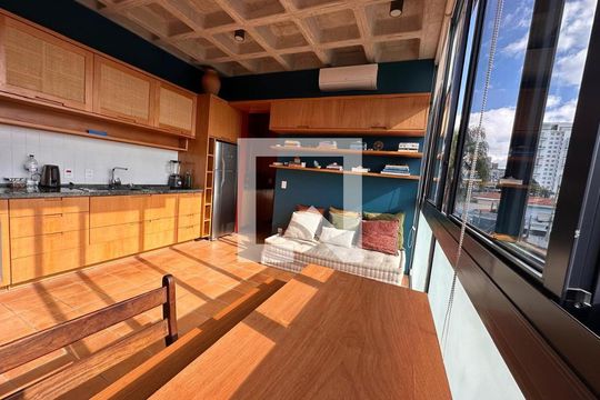 Sala / Cozinha de apartamento para alugar com 1 quarto, 35m² em Brooklin, São Paulo