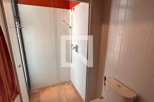 Banheiro de apartamento para alugar com 1 quarto, 35m² em Brooklin, São Paulo