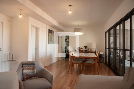 Sala de apartamento à venda com 3 quartos, 141m² em Mirandópolis, São Paulo
