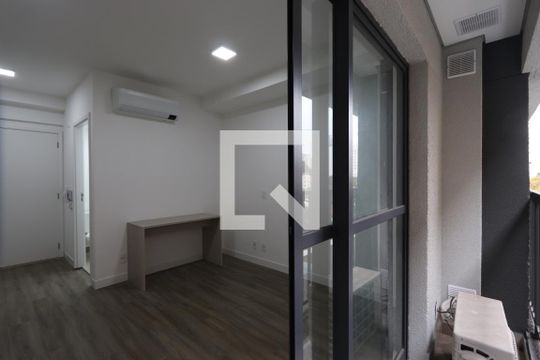 Varanda de kitnet/studio para alugar com 1 quarto, 24m² em Vila Mariana, São Paulo