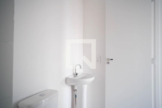 Banheiro de apartamento à venda com 2 quartos, 33m² em Engenheiro Goulart, São Paulo
