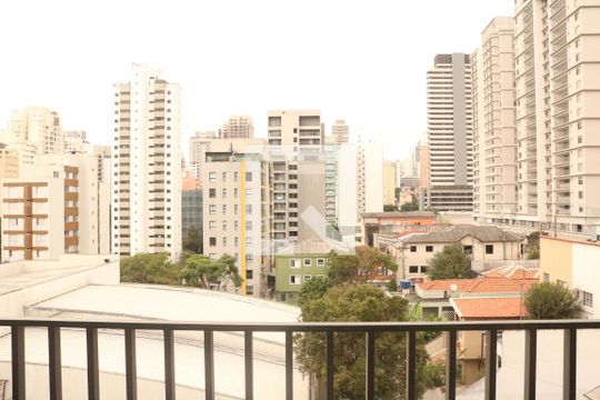 Varanda de kitnet/studio para alugar com 1 quarto, 23m² em Perdizes, São Paulo