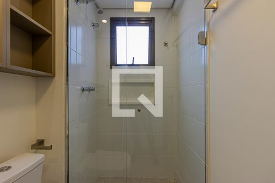 Banheiro do Studio de apartamento à venda com 1 quarto, 30m² em Parque Colonial, São Paulo