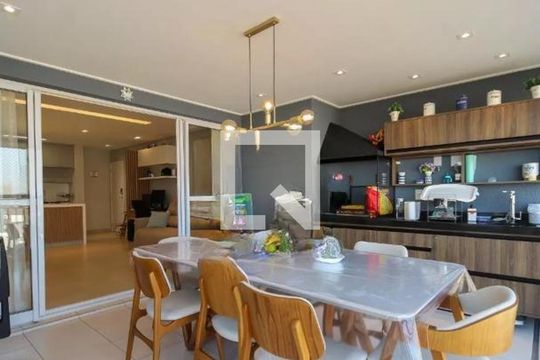 Apartamento para alugar com 2 quartos, 85m² em Vila Bertioga, São Paulo