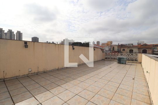 Quintal de casa para alugar com 4 quartos, 189m² em Vila Floresta, Santo André