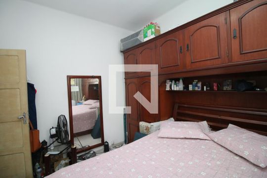 Quarto de casa à venda com 1 quarto, 120m² em Olaria, Rio de Janeiro