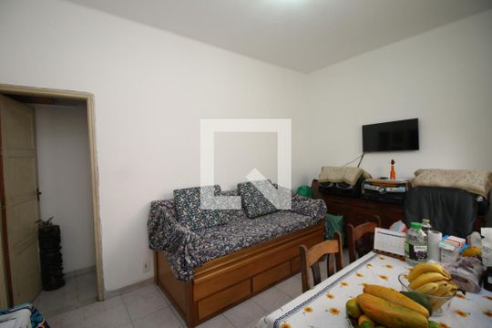 Casa à venda com 1 quarto, 120m² em Olaria, Rio de Janeiro
