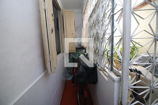 Área Externa de casa à venda com 1 quarto, 120m² em Olaria, Rio de Janeiro