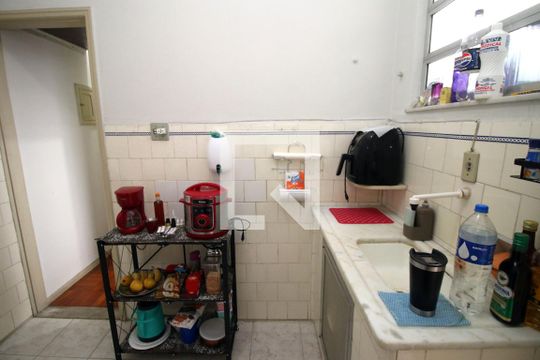 Cozinha de apartamento à venda com 1 quarto, 120m² em Olaria, Rio de Janeiro