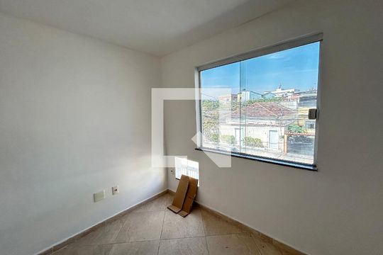 Quarto 2 de casa para alugar com 3 quartos, 80m² em Bento Ribeiro, Rio de Janeiro