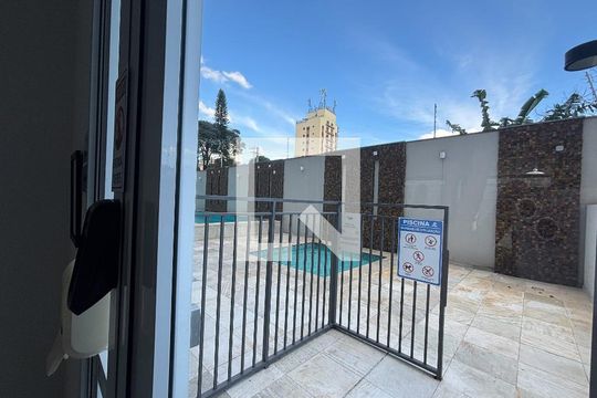 Piscina de apartamento para alugar com 2 quartos, 46m² em Vila Invernada, São Paulo