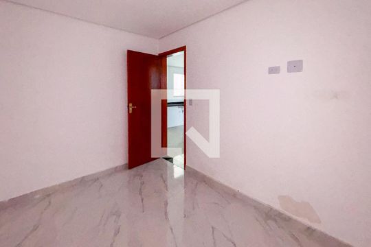 Quarto 2 de apartamento para alugar com 2 quartos, 50m² em Vila Dalila, São Paulo