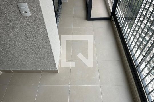 Varanda de apartamento para alugar com 2 quartos, 55m² em Vila Anastácio, São Paulo