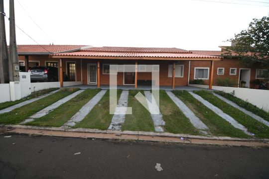 Fachada de casa de condomínio à venda com 3 quartos, 130m² em Jardim Myrian Moreira da Costa, Campinas