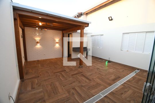 Quintal de casa de condomínio à venda com 3 quartos, 130m² em Jardim Myrian Moreira da Costa, Campinas