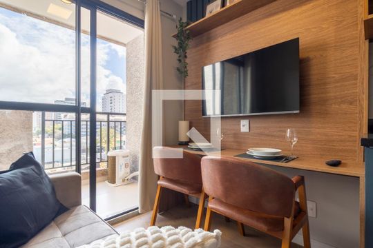 Sala de apartamento para alugar com 1 quarto, 27m² em Moema, São Paulo