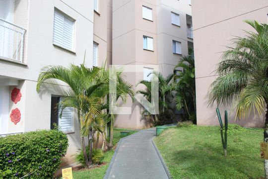 Área comum - Condomínio de apartamento para alugar com 2 quartos, 47m² em Jardim Isis, Cotia