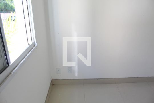 Quarto 2 de apartamento para alugar com 2 quartos, 47m² em Jardim Isis, Cotia