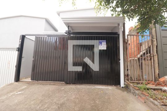 Fachada de kitnet/studio para alugar com 1 quarto, 70m² em Jardim Itália, Várzea Paulista